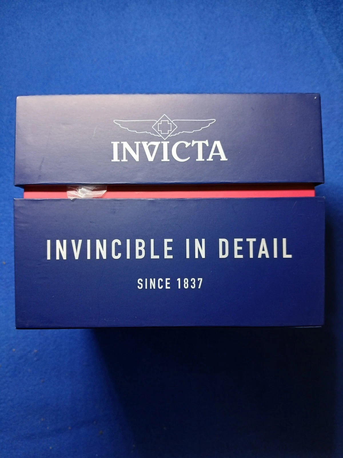 Invicta 49864 Specialty New York Yankees Edition 43mm Gold Silver Dial NIB