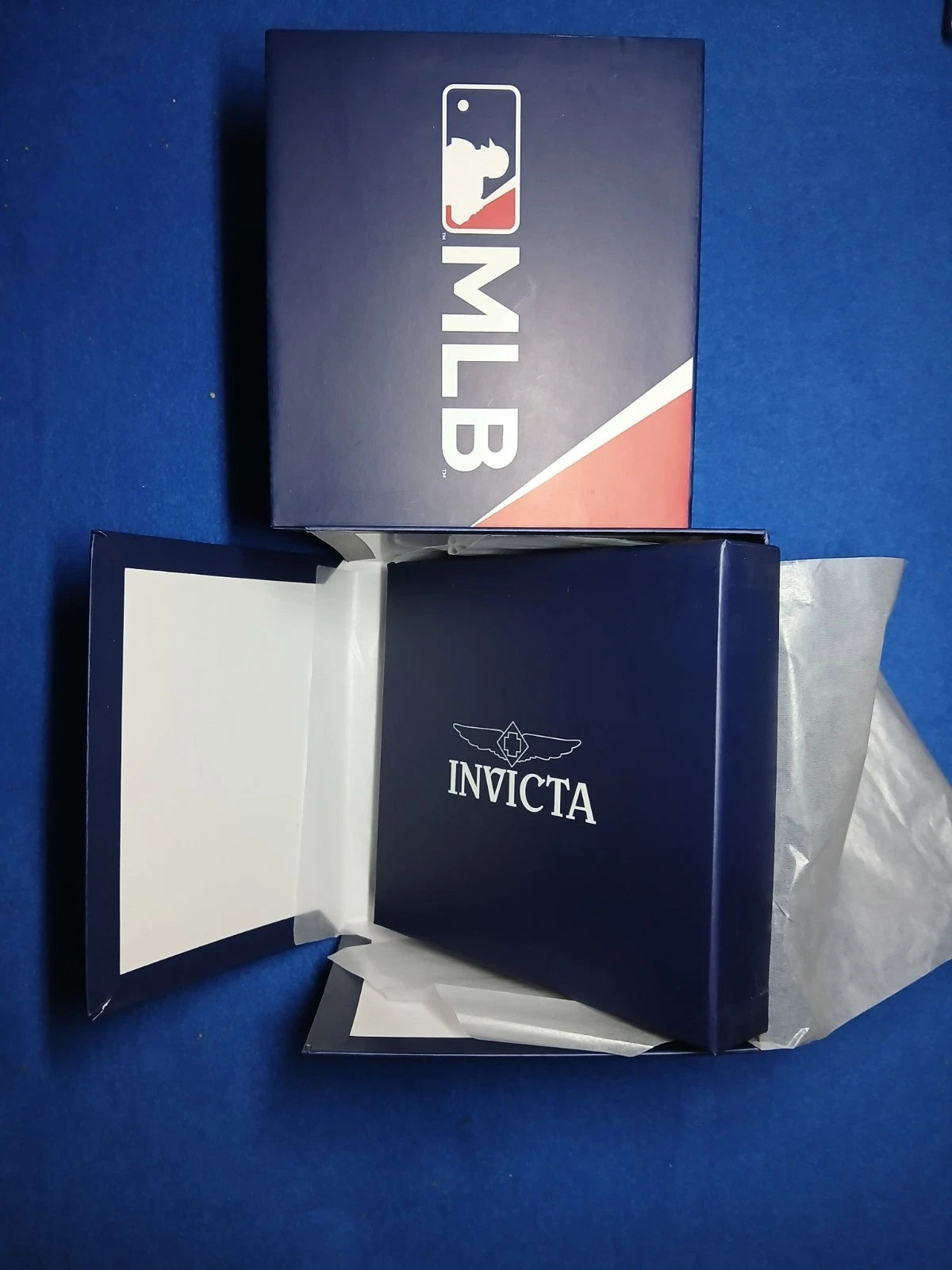 Invicta 49864 Specialty New York Yankees Edition 43mm Gold Silver Dial NIB